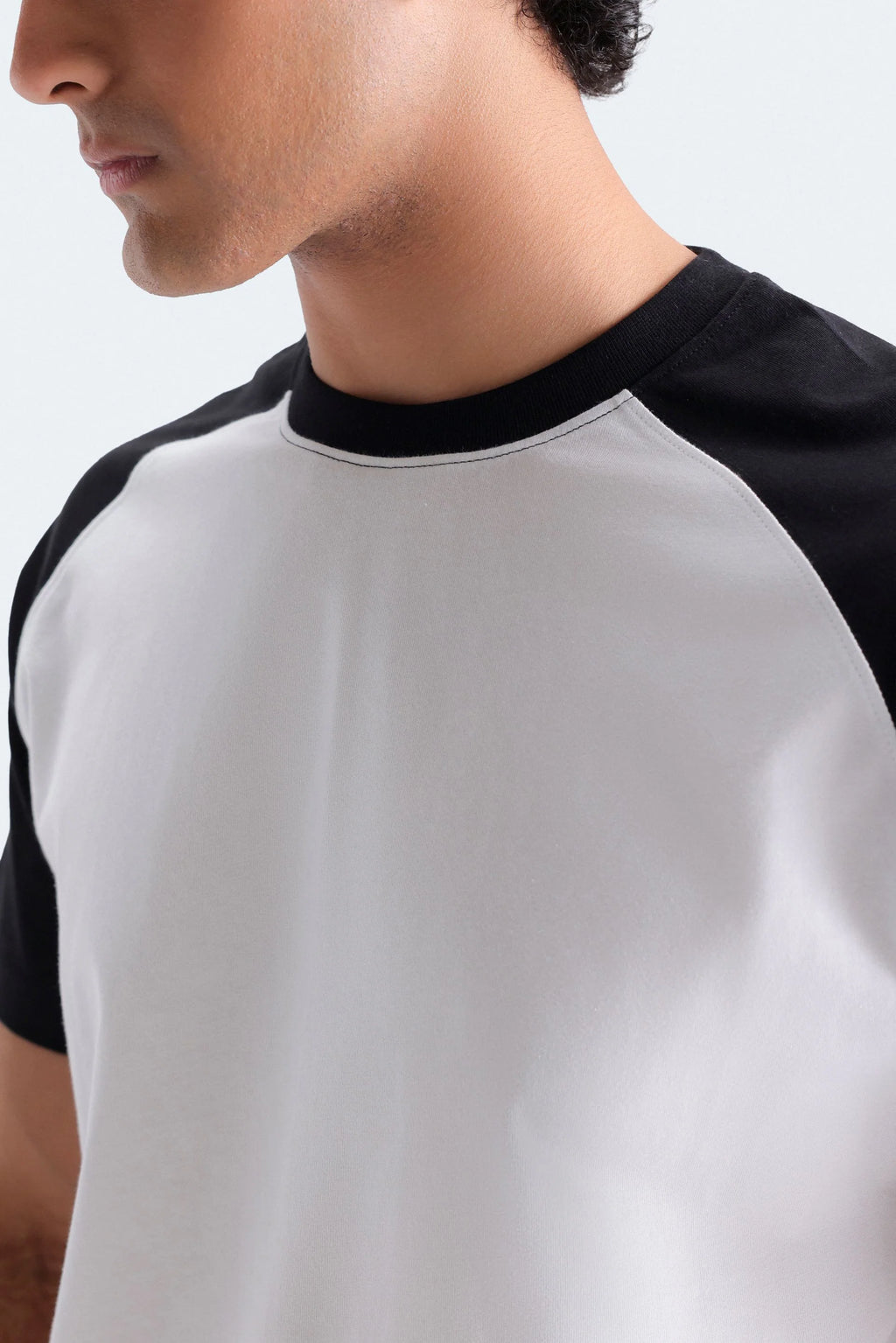Color Block Raglan T-Shirt