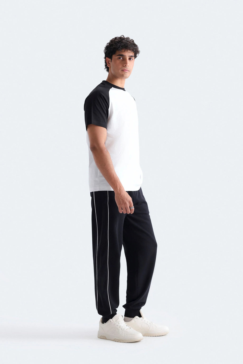 Color Block Raglan T-Shirt