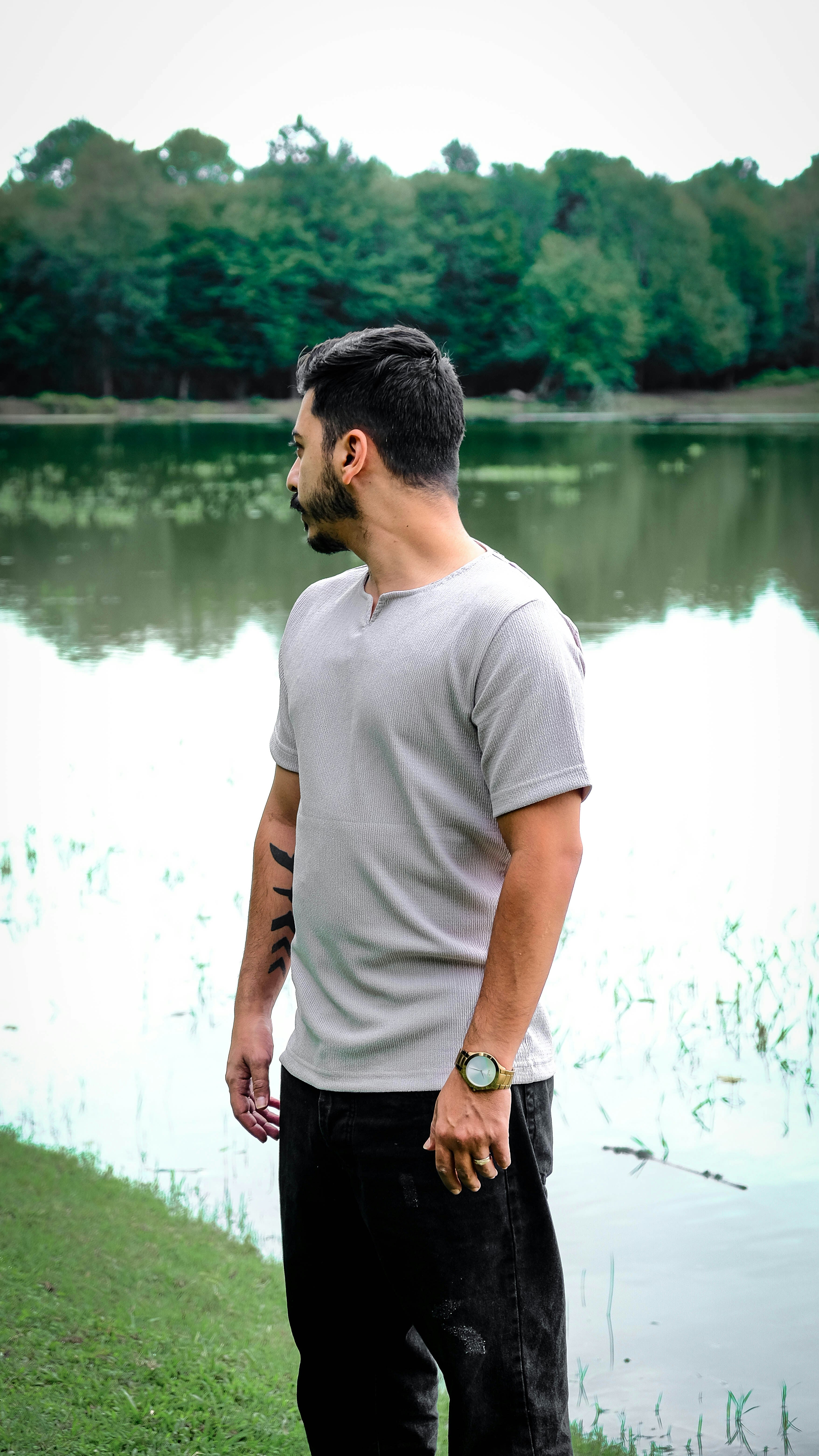 Grey T shirt